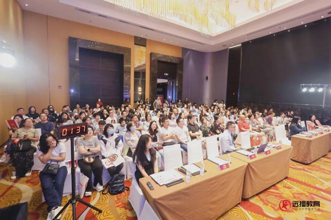 多图直击！远播教育国际特色学校咨询会·珠海站首场盛况！BB电子(图1)