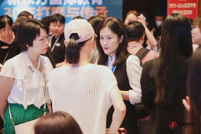 多图直击！远播教育国际特色学校咨询会·珠海站首场盛况！BB电子(图6)
