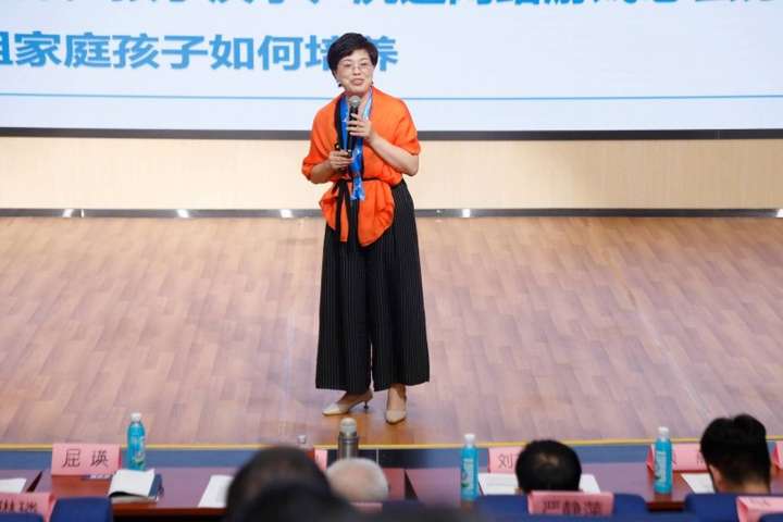 2024中国教育培训升学论坛成功举办 一一暨广州市教育咨询服务协会幸福专委BB电子会协同共进盛典(图5)