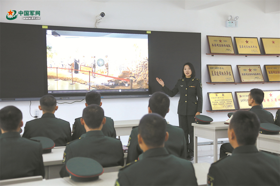 一人寻根、多人受教这堂由士兵讲的教育课广受好评!BB电子(图1)